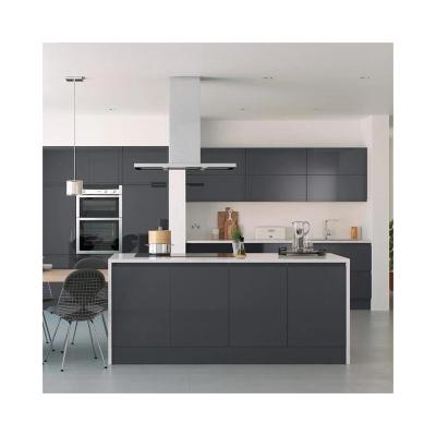 China Modern Smart Wooden Kitchen Cabinet with Blum Hardware and Customizable Matte Design for sale