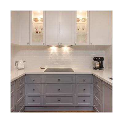 China Modern Easy Clean Shaker Kitchen Cabinet Made of Plywood Carcase and MDF Door Material for sale