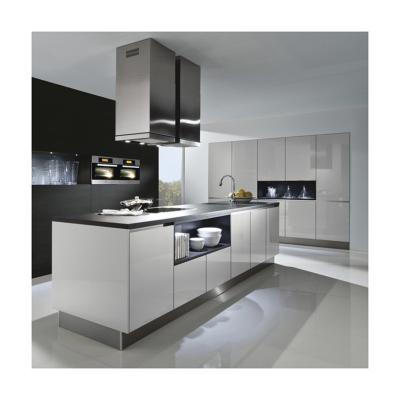 China Smart Kitchen Cabinet Set with Blum Hardware and Plywood Carcass Material from YALIG for sale