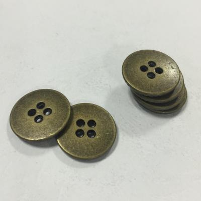 China Custom Dry Cleaning 4 Hole Metal Sewing Buttons For T Shirts And Jeans for sale