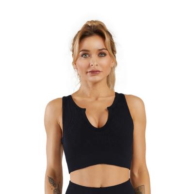 China 2021 Seamless Breathable GYM Yoga Workout Clothes Crop Sleeveless Knitted Top Sports Invest for sale