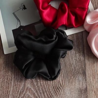 中国 Hijab Volumizerのクワ絹の毛のタイ、16 Mommeの絹の睡眠Scrunchie 販売のため