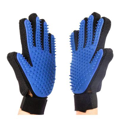 China Petstar Five Finger Viable Plant Grooming Glove Grooming Companion Pet Deshedding Glove for sale