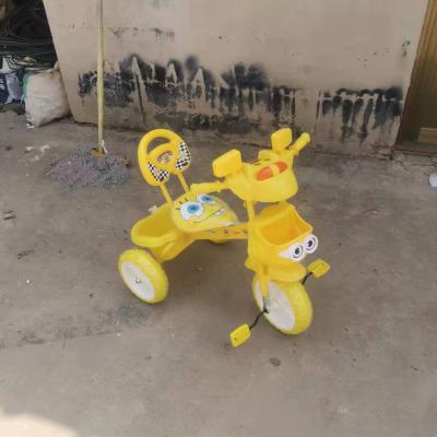 China Easy Control Bar Kids Riding Three Wheel Bike Kids Tricycle Ride On Toys Mini Cycle With Headlight Motorcycles Pedal Tricycles for sale