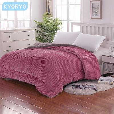 China Double-faced Home Comforter Velvet Fleece Winter Fleece Comforter Warm Winter Bed Comforter for sale