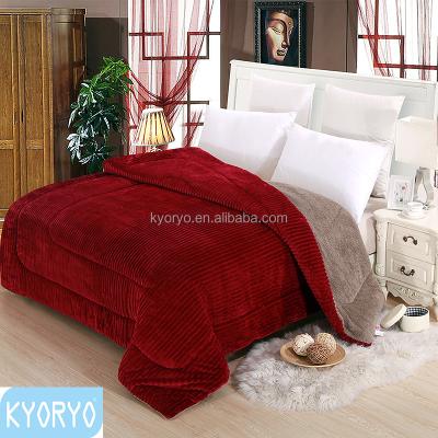 China New Style Single 100% Velvet Fabric Double Faced Warm Comforter for sale