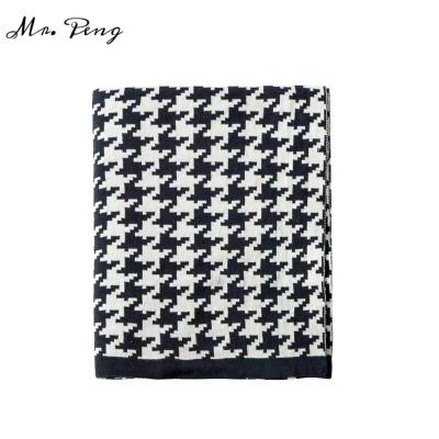 China Special Design Nordic Style Anti Dust Mite Warm Soft Knitted Blankets Sofa Bed Throw Professional Cotton Blanket for sale