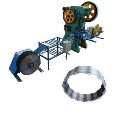 China Production Of High Quality Galvanized Concertina Razor Barbed Wire Razor Blade Wire Machine for sale