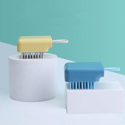 China Viable Factory Wholesale Self Cleaning Pet Brush in China for sale