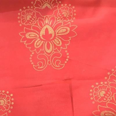 China W210cm-Polyester-Matratzen-Gewebe, rotes tickendes Gewebe 70g/M2 zu verkaufen