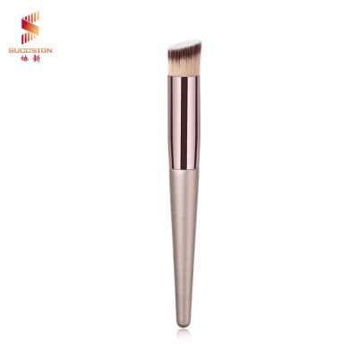 China Professional Classic Champagne Gold Magic Makeup Foundation Flat Brush Sweeps High End Single Brush Makeup Brushes Quality Makeup Brush for sale