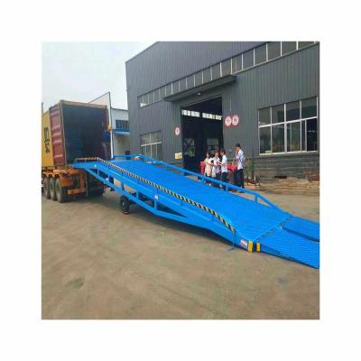 China Hotels Hydraulic Container Warehouse Loading Ramp Elevator Cattle Loading Ramp For Forklift Transport for sale