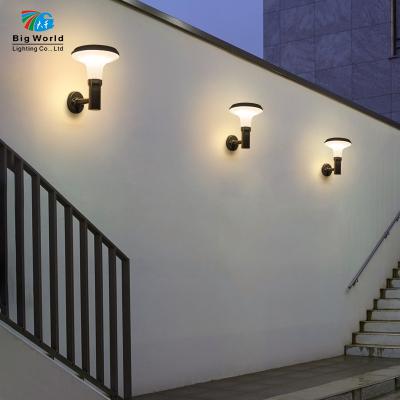 China Easy Installation Outside Solar Wall Lamp Outdoor Garden Lights Solar Wall Light Outdoor Lamp Wall Lamp for sale