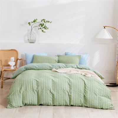 China Nondisposable OEKO-TEX Certified 100% Polyester Bedding, Warm Pleated Bedspread, Home Textile Green Comforter Cover for sale