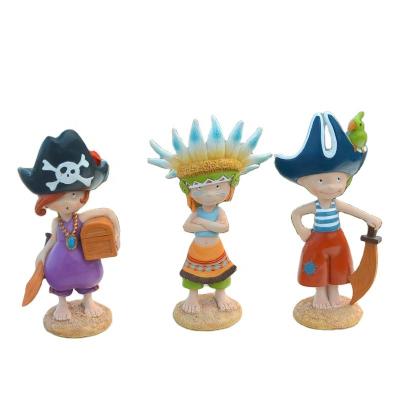 China Z12303A Europe and Z12307/8A table decoration ornaments sculpture resin pirate figurine craft gift cute pirate ship souvenir for sale