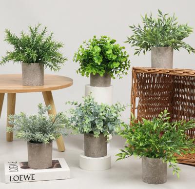 China Simulation Realistic Potted Plant For Home Decoration for sale