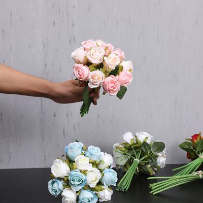 China 12 eco-friendly master bouquet of simulated roses: a household handheld bouquet wedding roses manufacturers wholesale for sale