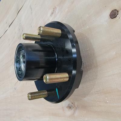 中国 5*1/2」ボルト114.3 PCD Galvanized Trailer Hub Assembly 2200lbs 販売のため