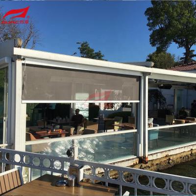 China SUNC motorisierte Rollladen-Patio-Schirm im Freien Mesh Retractable Ziptrack Blinds zu verkaufen