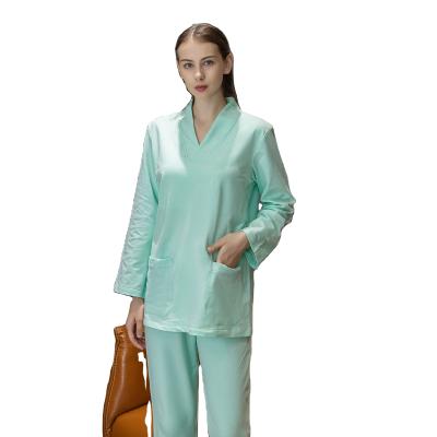 China Wear Factory Price Medical Apparel Hospital Patient Inspection Uniform for sale