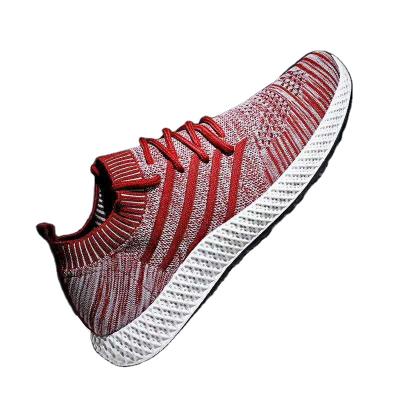 China 2020 New Fashion Outdoor Lightweight Men's Breathable Shoes Lightweight Mesh Sports Shoes for sale