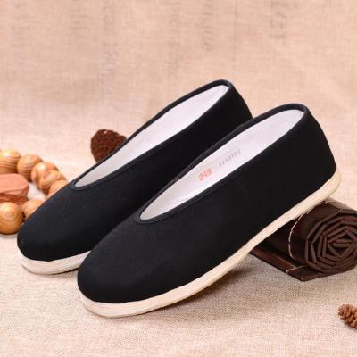 China Beijing High Quality Ambitious Old Cloth Design Flat Active Casual Work Shoes Slip On For Men for sale