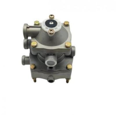 Chine Valve de frein de remorque de Wabco de soupape de commande d'alimentation en air de remorque de Tatra 973 002 4020 à vendre