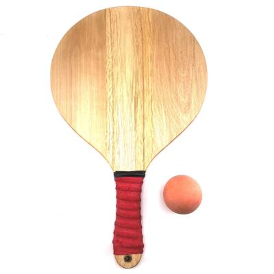 China Professional Red Beech Wooden Beach Tennis Racket Wooden Paddle Set With Ball for sale