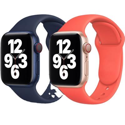 China Hot Seller Adjustable Classic Silicone Watch Strap Soft Rubber Quick Release For Apple Watch Band iWatch 8 7 6 5 4 3 2 1 Se for sale