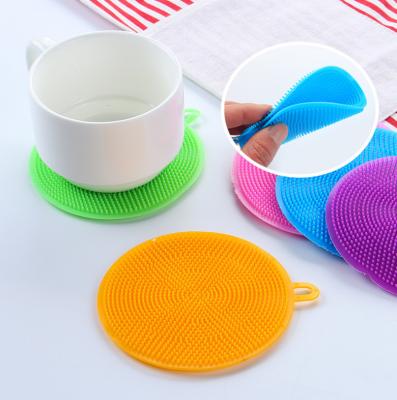 China Viable Drop Shipping Hot Sales Multifunctional Round Silicone Dish Brush Insulation Pad Set for sale