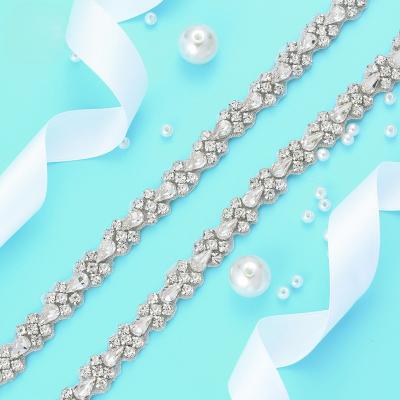 China Flatback (10 yards) Wholesale bridal hand beaded crystal rhinestone applique trim iron on sew on for wedding dress WDD1324 for sale