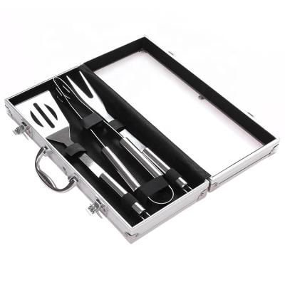 China Yangjiang BBQ Accessories Factory Grill Tool BBQ Tool Kit BBQ Set Easily Cleaned for sale