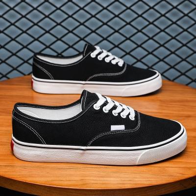 China Fashion Trend China Men Sneakers/Woman Canvas Shoes Rubber Sole Walking Sneakers Laces Vulcanized Flat Sole Shoes for sale