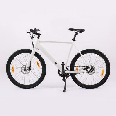 China 36V elektrische fiets 250W Lithiumbatterij wegfiets elektrische fiets 700c ebike EN15194 Te koop