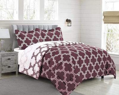 China Luxuriously Folded Brushed Reversible Microfiber Fabric Comforter Set for sale