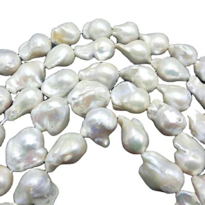 China CLASSIC baroque freshwater quality pearl strand pearl necklace ab handmade baroque necklace for sale