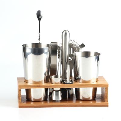 China Boston Stainless Steel Sustainable Home Bar Shaker Tool Set With Bamboo Stander | 2020 New Product Wine Shake 800ML/600ML for sale