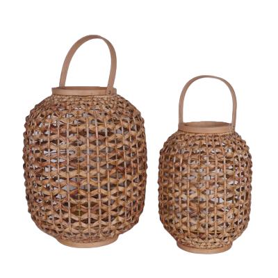 China Minimalist handmade rattan weaving candle lanterns natural wood for home deco for sale