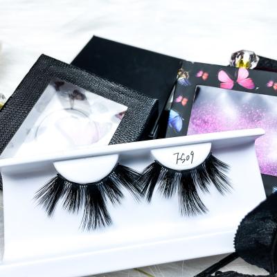 China Natural Hot Sale Long Lashes 3d Wicks High Quality Vendor 25mm Wick Wholesale Box Packing for sale