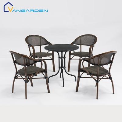 China China Modern Popular Aluminum Outdoor Furniture Sectional Modern Patio Table And Chairs for sale