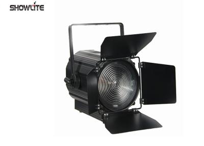 Cina riflettore bianco caldo della luce di 200W LED Fresnel con lo zoom di Eletrical per la fase dello studio in vendita