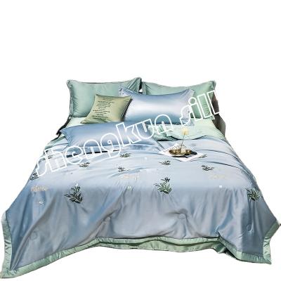 China 100% Silk Disposable Luxury Bedding Set Linen Jacquard Solid Color Service OEM Linen Set for sale