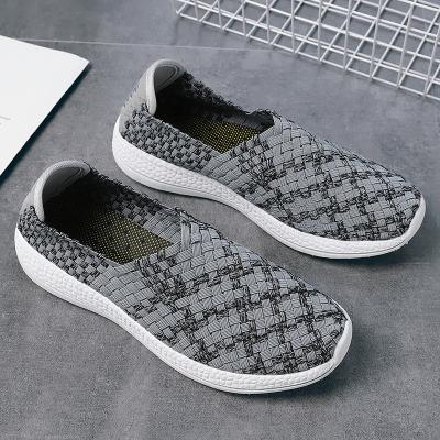 China Breathe Free Fashion High Quality Casual Brand New Styles Spring Red Logo Fabric Breathable Woven Man Sneaker Shoes for sale