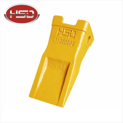 China Best Price Alloy Steel Precision Casting Excavator Parts Bucket Tooth Point For DH360 71300032 for sale