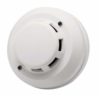 China Bank Fire Alarm System Hotel / Home System Sensor / Wired Conventional Photoelectric Smoke Detector 12V Smoke Detector for sale