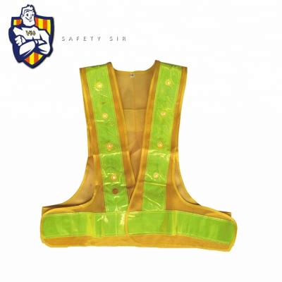 China High Visibility Custom Made Reflective Safety Vests For Man Or Woman for sale