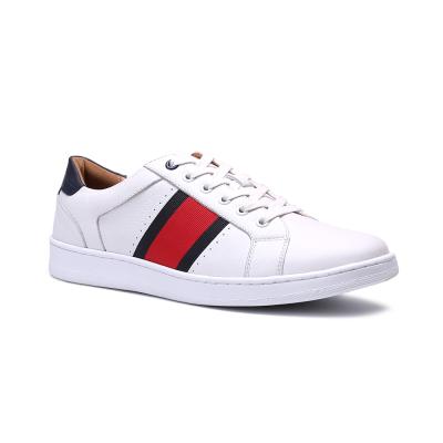 China Fashion Trend New Arrival Slip On Low Top Mens Sneakers Sports Shoes Without Laces for sale