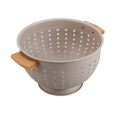 China Sustainable Bamboo Handle Stainless Steel Colander for sale