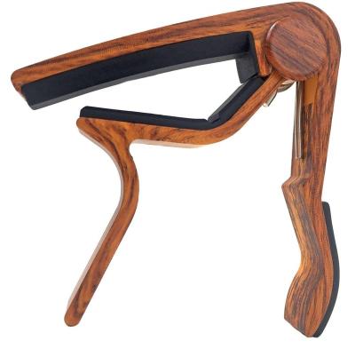 China Hand Feel OEM Wholesale Service Acoustic Guitar Accessories Zinc Alloy Material Capo for sale