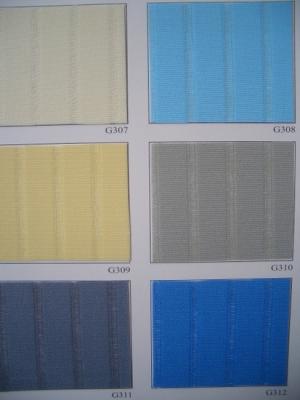 China Manual 100% polyester semi-light filtering fabric roller blinds for windows for sale